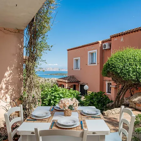 Ampio 3 Min Da Porto Cervo Centro アパート *